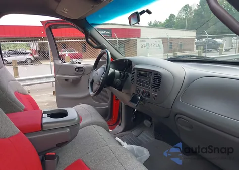 2000 Ford F-150 Work Series/Xl/Xlt из США, поврежденный, VIN 1FTZF1723YNB38696